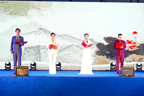 筆墨丹青頌長城——嘉峪關藝術寫生創作成果展盛大開幕